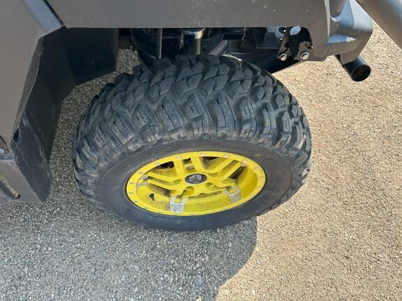 2023 John Deere XUV 835M ATV