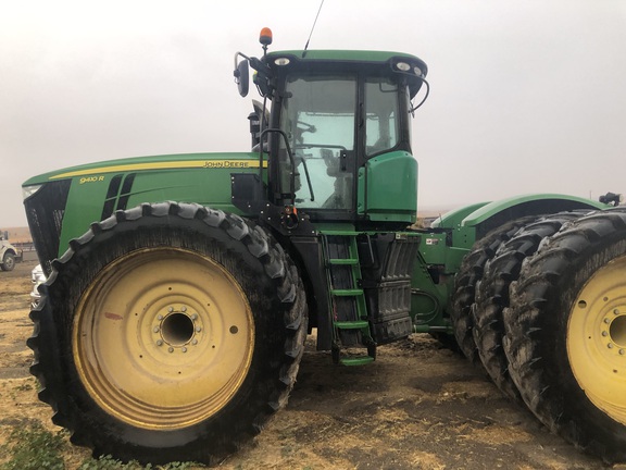 2012 John Deere 9410R Tractor 4WD