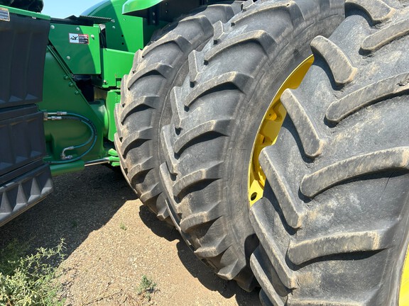 2012 John Deere 9410R Tractor 4WD