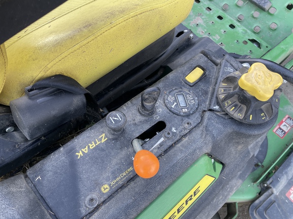 2023 John Deere Z930R Mower/Zero Turn