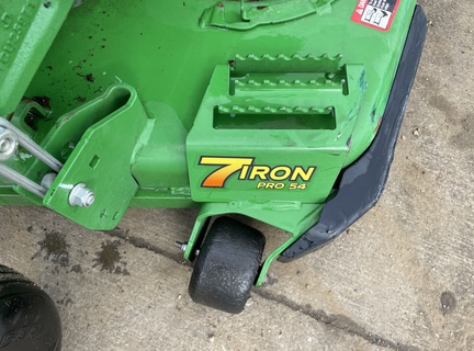 2023 John Deere Z930R Mower/Zero Turn