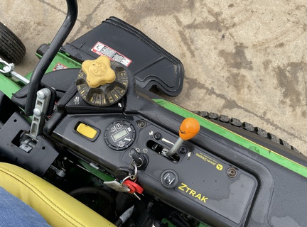 2023 John Deere Z930R Mower/Zero Turn