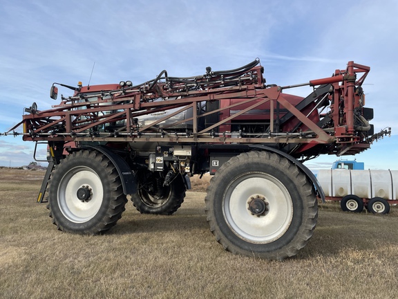 2011 Case IH Patriot 4420 Sprayer/High Clearance