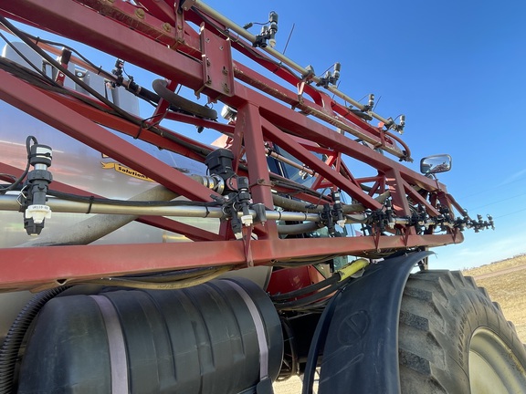 2011 Case IH Patriot 4420 Sprayer/High Clearance