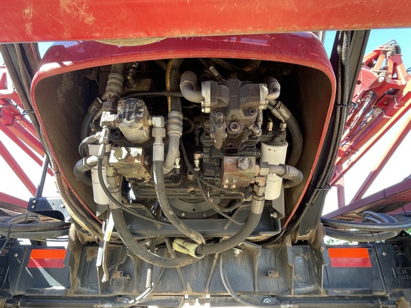 2011 Case IH Patriot 4420 Sprayer/High Clearance