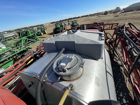 2011 Case IH Patriot 4420 Sprayer/High Clearance