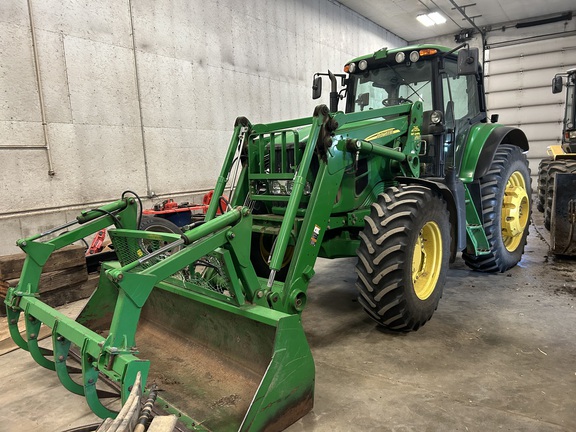 2012 John Deere 7430 Premium Tractor