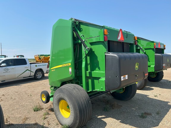 2020 John Deere 560R Baler/Round
