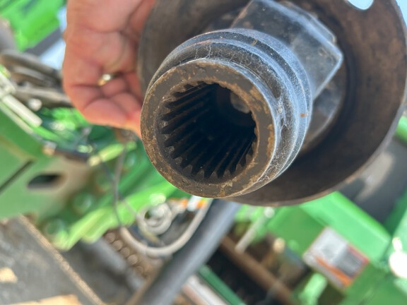 2020 John Deere 560R Baler/Round