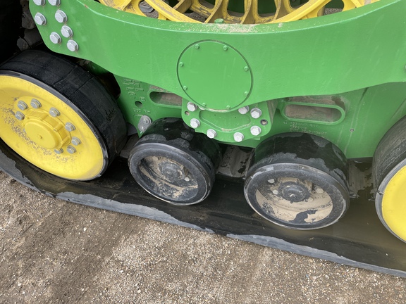 2021 John Deere 9620RX Tractor Rubber Track