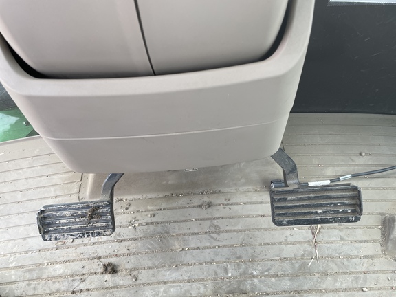 2021 John Deere 9620RX Tractor Rubber Track