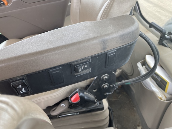 2021 John Deere 9620RX Tractor Rubber Track