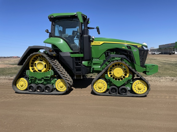 2024 John Deere 8RX 410 Tractor Rubber Track