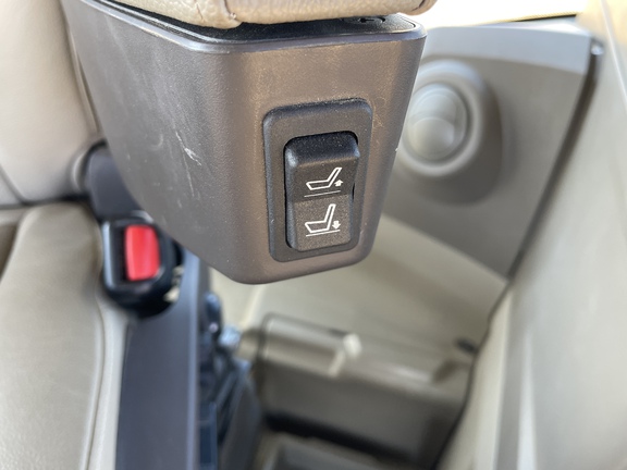 2024 John Deere 8RX 410 Tractor Rubber Track