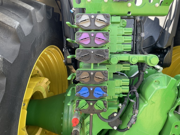 2023 John Deere 9R 640 Tractor 4WD