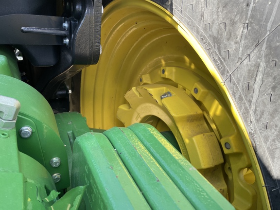 2023 John Deere 9R 640 Tractor 4WD