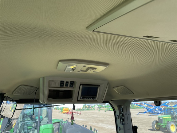 2023 John Deere 9R 640 Tractor 4WD