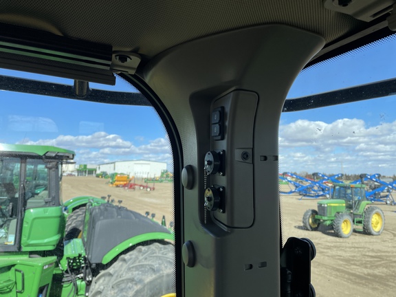 2023 John Deere 9R 640 Tractor 4WD