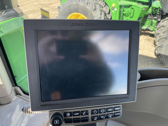 2023 John Deere 9R 640 Tractor 4WD