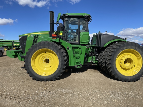 2023 John Deere 9R 640 Tractor 4WD