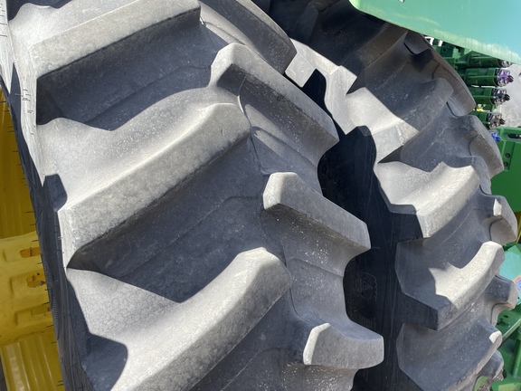 2023 John Deere 9R 640 Tractor 4WD