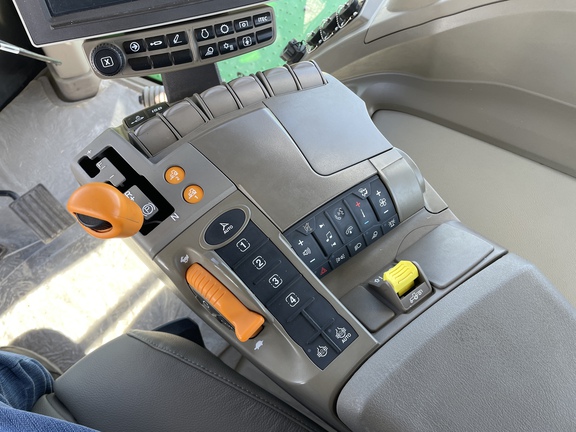 2023 John Deere 9R 640 Tractor 4WD