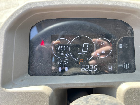 2022 John Deere XUV 835R ATV