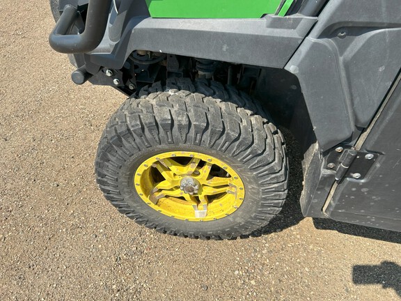 2022 John Deere XUV 835R ATV