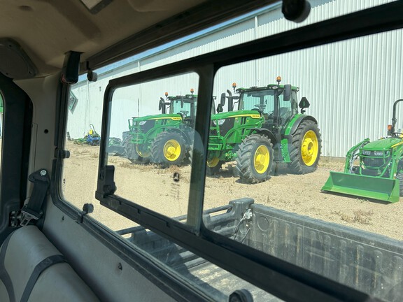2022 John Deere XUV 835R ATV