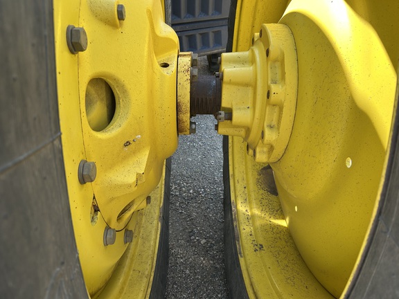 2010 John Deere 9330 Tractor 4WD