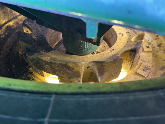 2010 John Deere 9330 Tractor 4WD