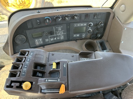 2010 John Deere 9330 Tractor 4WD