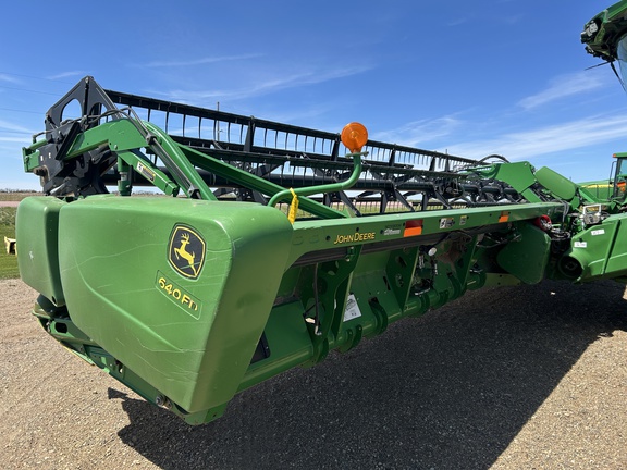2012 John Deere 640FD Header Combine