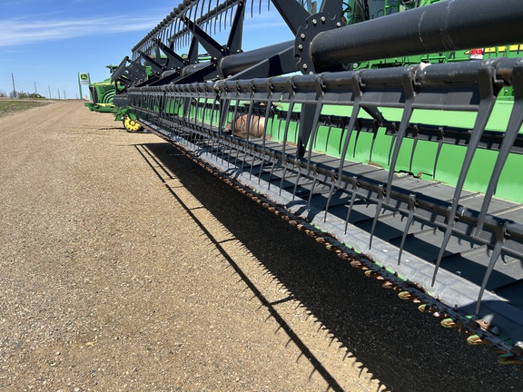 2012 John Deere 640FD Header Combine