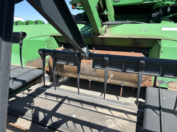 2012 John Deere 640FD Header Combine