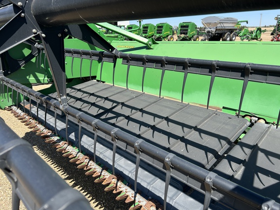 2012 John Deere 640FD Header Combine