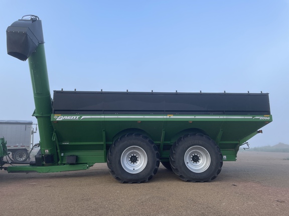 2019 Brent 2096 Grain Cart