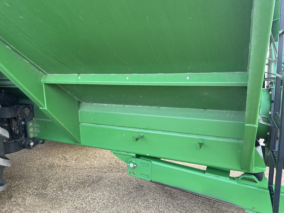 2019 Brent 2096 Grain Cart