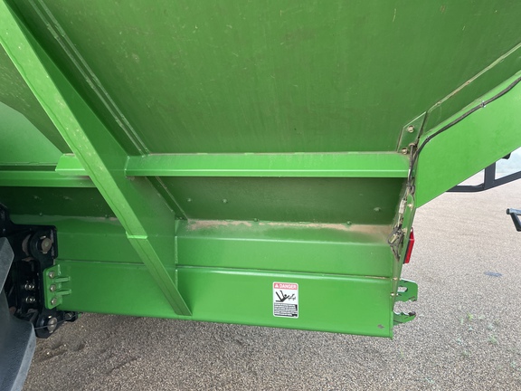 2019 Brent 2096 Grain Cart