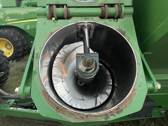 2019 Brent 2096 Grain Cart