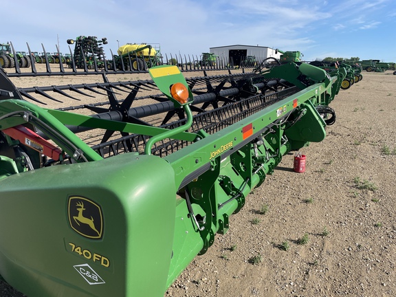 2019 John Deere 740FD Header Combine