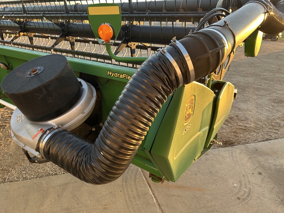 2010 John Deere 635F Header Combine