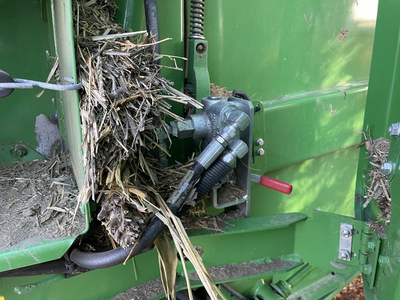 2019 John Deere 560M Baler/Round