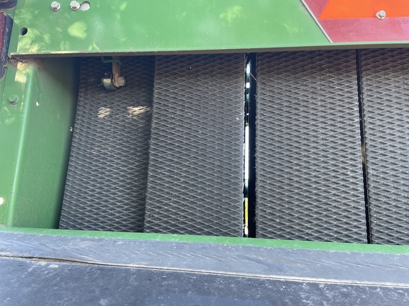 2019 John Deere 560M Baler/Round