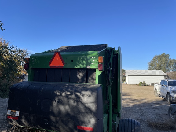 2019 John Deere 560M Baler/Round