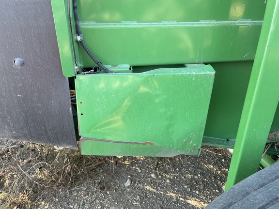 2019 John Deere 560M Baler/Round