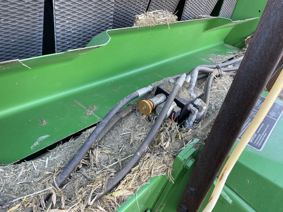 2019 John Deere 560M Baler/Round