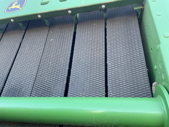 2019 John Deere 560M Baler/Round