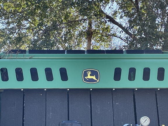 2019 John Deere 560M Baler/Round