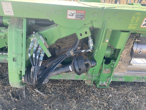 2023 John Deere RD40F Header Combine